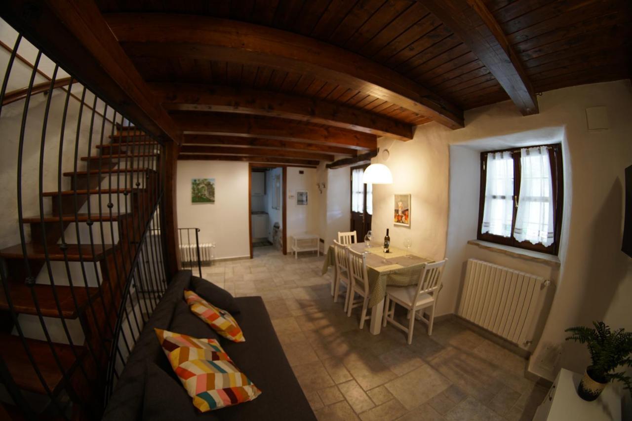 Casa Vacanze Alenka Borgo Grotta Gigante Ngoại thất bức ảnh